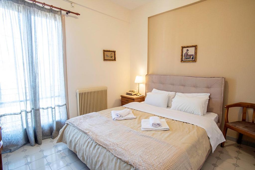 Koukonas Hotel Galaxidi Bagian luar foto